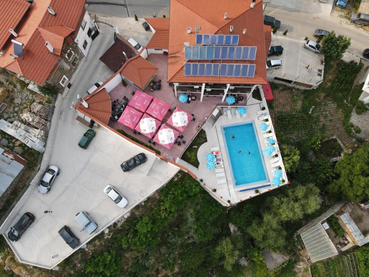 Hotel Deyanira Gorno Dryanovo Bagian luar foto