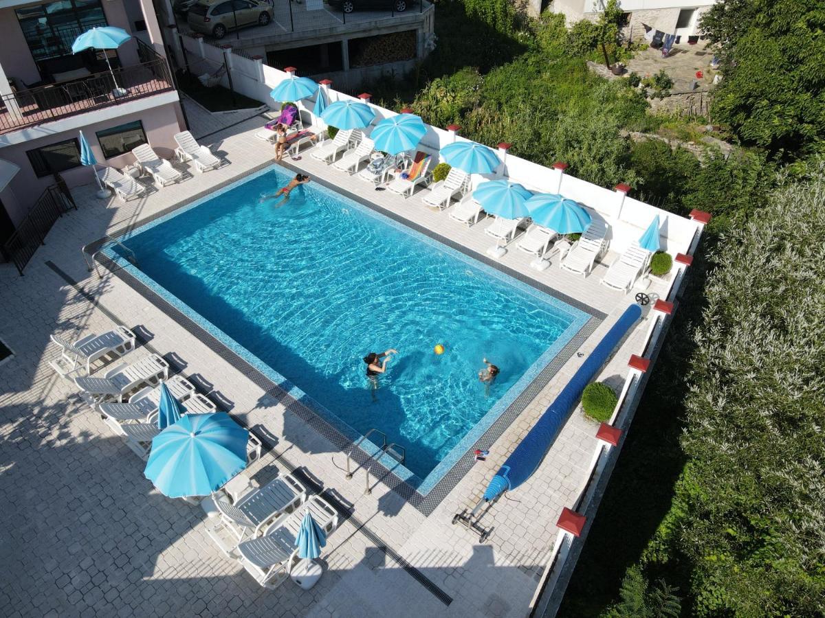 Hotel Deyanira Gorno Dryanovo Bagian luar foto